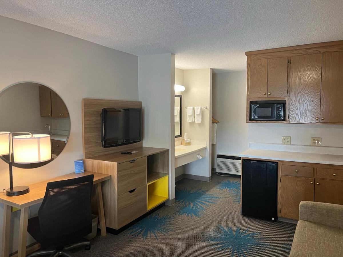 Days Inn By Wyndham Valdosta I-75 Eksteriør bilde