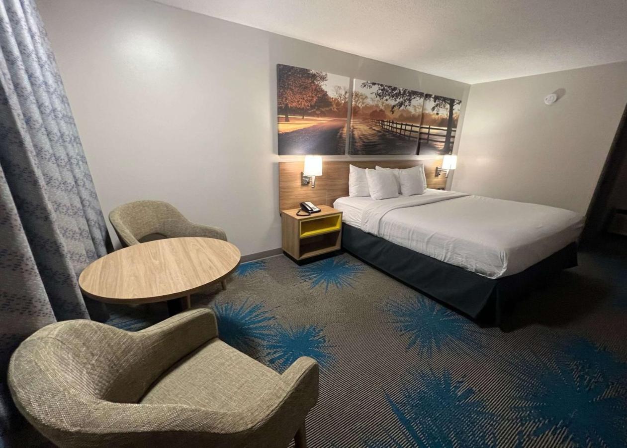 Days Inn By Wyndham Valdosta I-75 Eksteriør bilde
