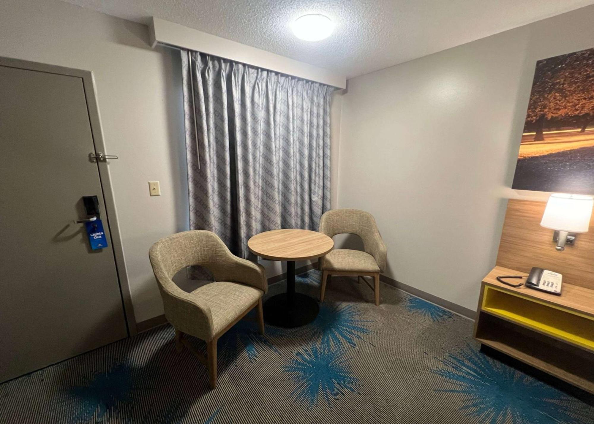 Days Inn By Wyndham Valdosta I-75 Eksteriør bilde